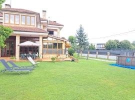 Casa Chalet, Villa Elisa，希洪的木屋