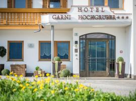 Hotel Garni Hochgruber, Hotel in Bruneck