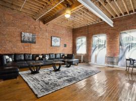 Idlewild Villa Loft apts, holiday rental in Detroit