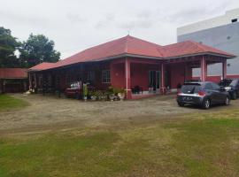 Hotel O Wisma Phinisi Syariah Near Mall of Pinrang Sejahtera, hotel in Salo