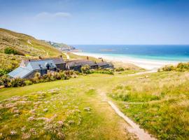 Basking Shark, Studio Cottage With Superb Sea Views By Beach، بيت عطلات في سنن