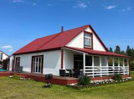 Robadeli Holiday House, cottage in Remniku