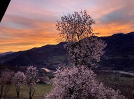 Casa nella natura a Bobbio, hotel v destinaci Bobbio