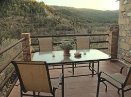 Mirador de Mijares, pet-friendly hotel sa Los Pertegaces