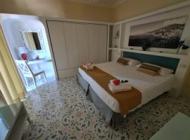 Casa Pozzillo: Sant'Agnello'da bir otel