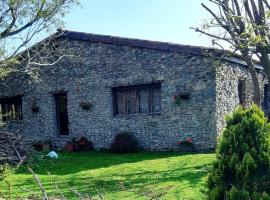 Stylish Farm House, smeštaj sa kuhinjom u gradu Eli Ad