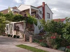 Apartment in Tkon - Insel Pasman 7879