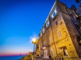 Al Duomo B&B, bed and breakfast en Amantea