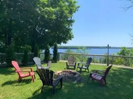 Waterfront Q Estate summer cottage