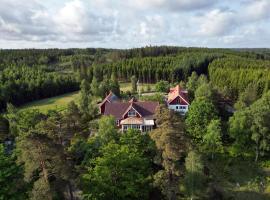Escape to PaulssonPaleo, bed and breakfast v destinaci Simlångsdalen