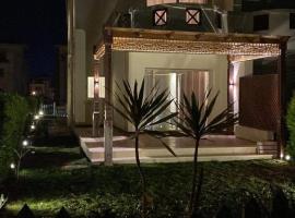 فيلا مميزه جدا في الساحل الشمالي ستيلا هايتس Stella Heights - Sidi Abd El-Rahman villa type M, hotel v destinácii Al-Alamajn