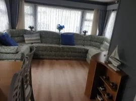 2 bed 37 highbury ingoldmells skegness caravan