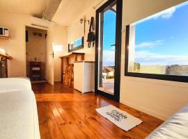 CheTiny Sunset - Tiny House en Sierra de los Padres, hotel a Sierra de los Padres