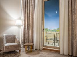 Grand Millennium Al Seef Basra, hotel di Basra