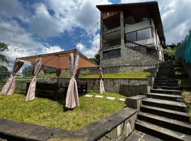 Infinity Villa, cabana o cottage a Buşteni