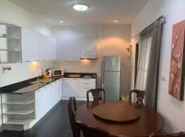 Loma-asunto Hua Hin Soi 94 Baan Finland apartment 28