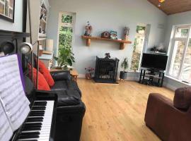 The Piano House, casa de férias em Carlow