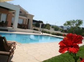 Paradise Latchi Villa, hotel in Polis Chrysochous