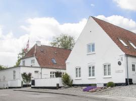 Skovridergaardens Ferielejligheder, apartment in Aabenraa