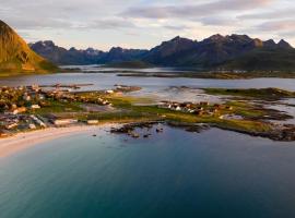 Ramberg Gjestegård, feriebolig ved stranden på Ramberg