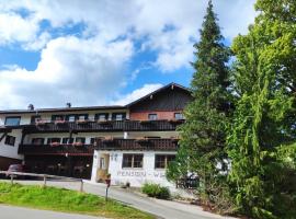 Landhaus Weißer Hirsch, country house in Füssen