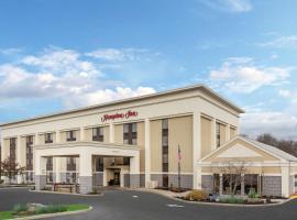 Hampton Inn Groton/Mystic, hotel near Hygienic Art gallery, Groton