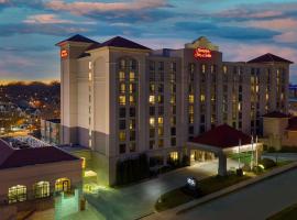 Hampton Inn & Suites Country Club Plaza, hotel blizu znamenitosti Hyde Park, Kanzas Siti