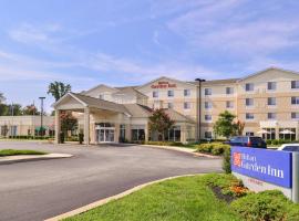 Hilton Garden Inn Dover, hotel cerca de Dover Commons Shopping Center, Dover