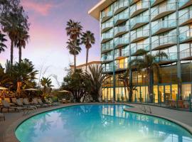 DoubleTree By Hilton San Diego Hotel Circle, hotel en San Diego