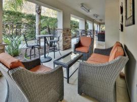 Hilton Garden Inn San Diego Del Mar, viešbutis San Diege, netoliese – National University