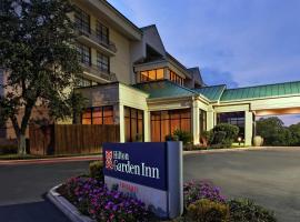 Hilton Garden Inn San Antonio Airport، فندق بالقرب من مطار سان أنطونيو الدولي - SAT، سان انطونيو