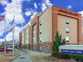 Hampton Inn & Suites Owasso, hotel di Owasso