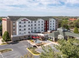 Hilton Garden Inn Winchester, hotel dicht bij: Alamo Drafthouse Cinema - Winchester, Winchester