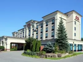 Hampton Inn & Suites Laval