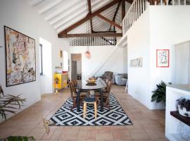 Casa na Curva - Artists Corner Country house, landsted i Lagos