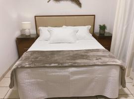 Casa Luna toda climatizada com ar condicionado, hotel in Andradina