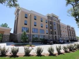 Viesnīca Hampton Inn & Suites Dallas Market Center Dalasā, netālu no vietas Dallas Love Field lidosta - DAL