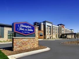 Hampton Inn & Suites Milwaukee West, hotell i West Allis