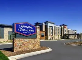 Hampton Inn & Suites Milwaukee West