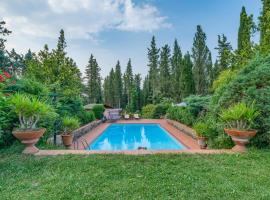 Il Martinaccio Appartamento Con Piscina, hotel murah di L'Ugolino