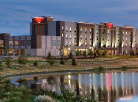 Hampton Inn by Hilton Edmonton/Sherwood Park、シャーウッドパークのホテル