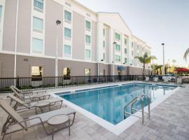 Hampton Inn & Suites Orlando near SeaWorld, hotel v okrožju Sea World Orlando Area, Orlando