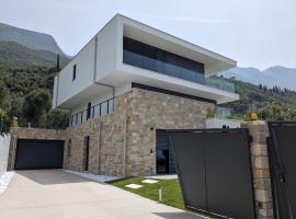 Olivo Luxury Apartments, íbúðahótel í Malcesine