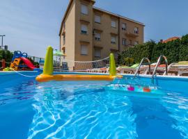 Apartment Pool&Garden, hotel com piscinas em Rijeka