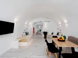 Avenoir 1bedroom Luxury Cave Villa