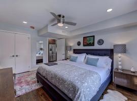 The Home Collection CLT: 510 Queens, apartmen servis di Charlotte