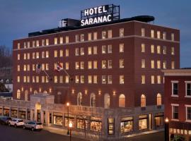 Hotel Saranac, Curio Collection By Hilton, hotel com estacionamento em Saranac Lake