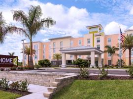 Home2 Suites By Hilton Nokomis, beach hotel in Nokomis