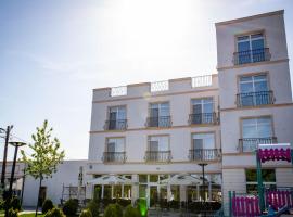 Unique Garden Hotel, ξενοδοχείο για ΑμεΑ στο Βραΐλα