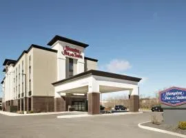Hampton Inn & Suites St. Louis/Alton, IL